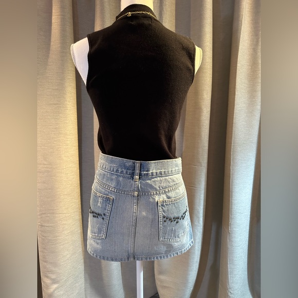 DIY Jean Skirt - Picture 2 of 4